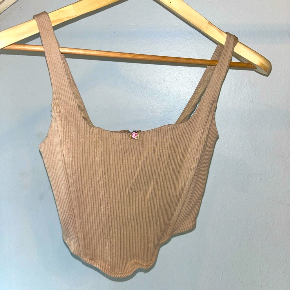 Beige Corset top 🌸